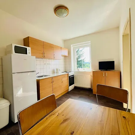 Měděnecká * Kovářská