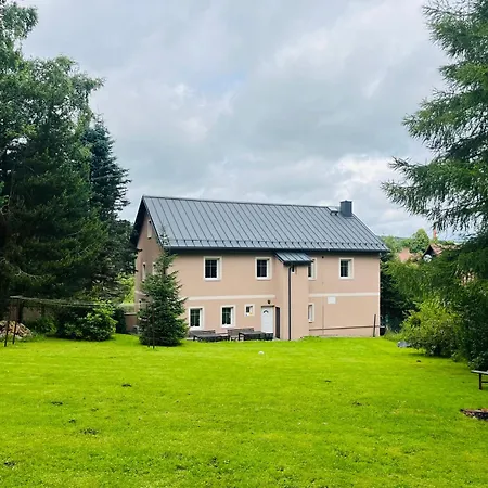 Měděnecká Casa de Férias *